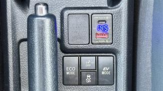 2014 Toyota Corolla - Thumbnail