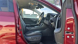 2019 Toyota Rav4 - Thumbnail