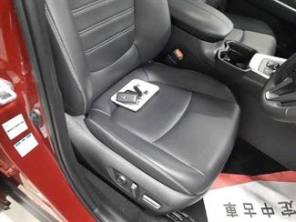 2019 Toyota Rav4 - Thumbnail