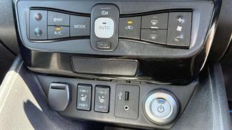 2018 Nissan Leaf - Thumbnail