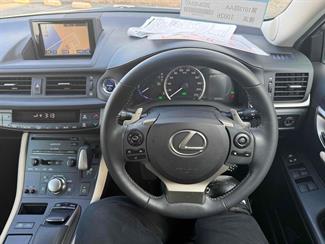 2014 Lexus CT 200H - Thumbnail