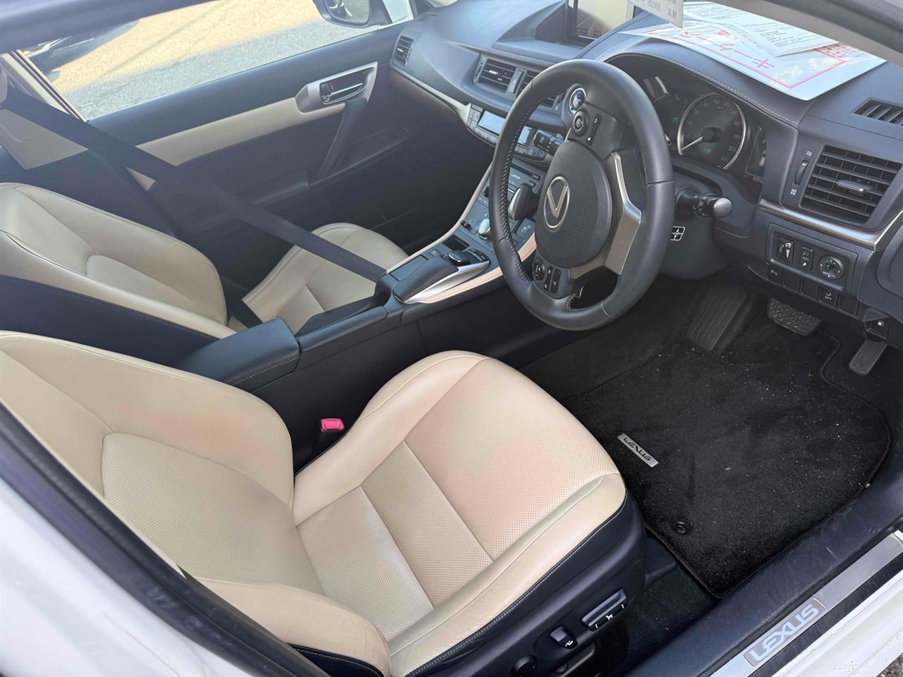 2014 Lexus CT 200H