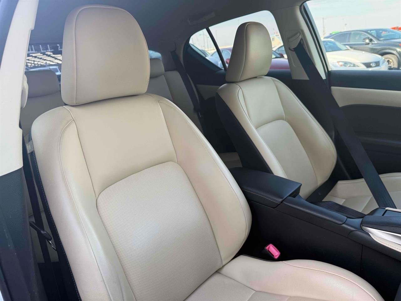 2014 Lexus CT 200H