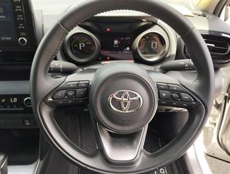2022 Toyota Yaris - Thumbnail
