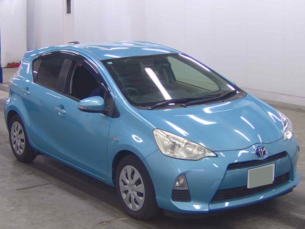 2013 Toyota Aqua