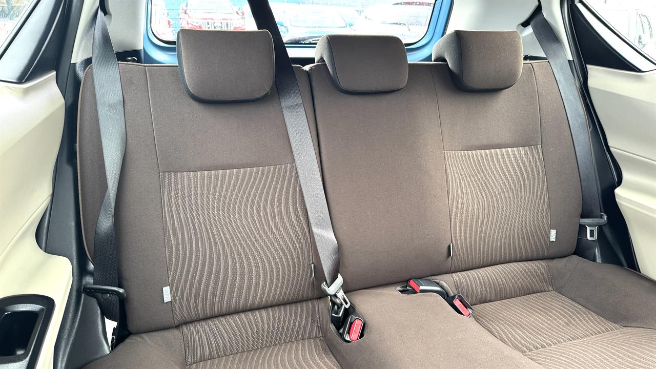 2013 Toyota Aqua