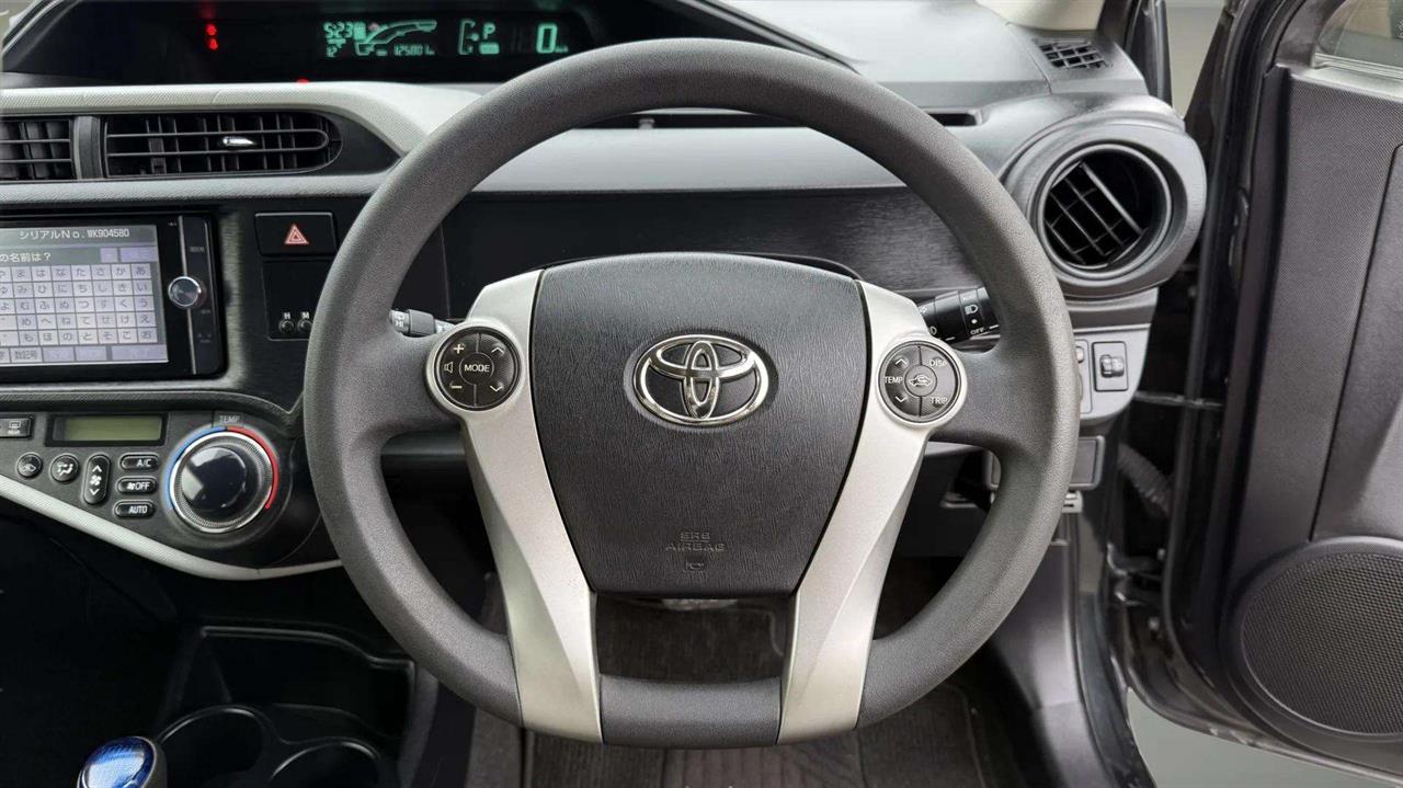 2013 Toyota Aqua