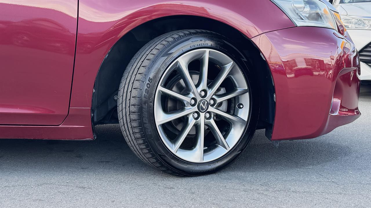 2013 Lexus CT 200H