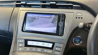 2012 Toyota Prius - Thumbnail