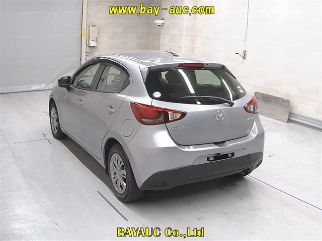 2016 Mazda Demio