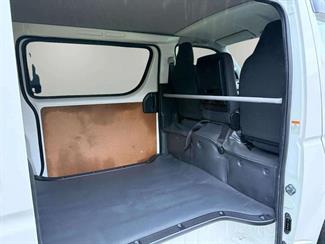 2020 Toyota Hiace - Thumbnail