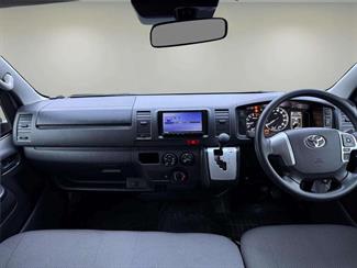 2020 Toyota Hiace - Thumbnail