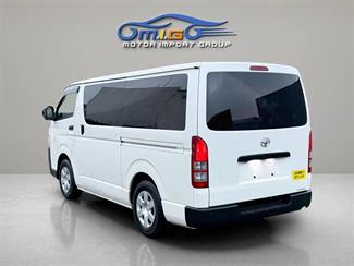 2020 Toyota Hiace - Thumbnail