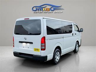 2020 Toyota Hiace - Thumbnail