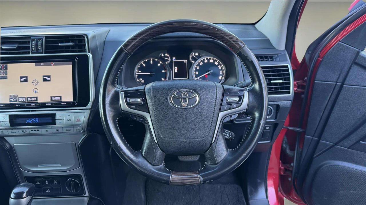2018 Toyota Land Cruiser Prado