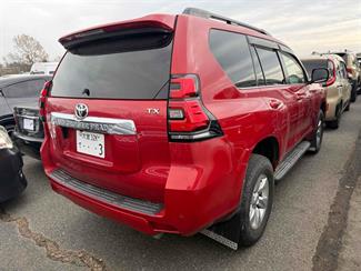 2018 Toyota Land Cruiser Prado - Thumbnail