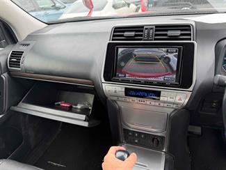 2018 Toyota Land Cruiser Prado - Thumbnail