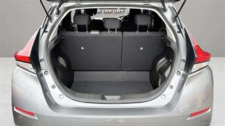 2018 Nissan Leaf - Thumbnail