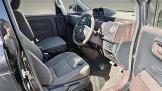2012 Toyota PORTE - Thumbnail
