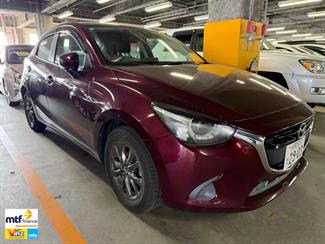 2017 Mazda Demio - Thumbnail