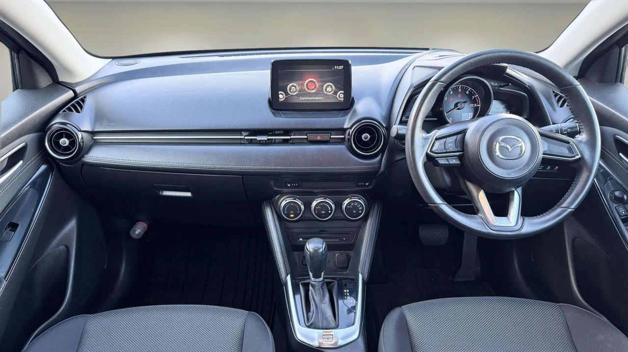 2017 Mazda Demio