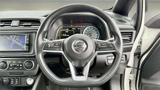 2018 Nissan Leaf - Thumbnail