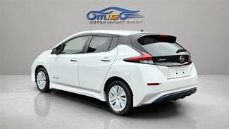 2018 Nissan Leaf - Thumbnail