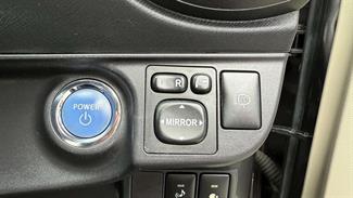 2012 Toyota Aqua - Thumbnail