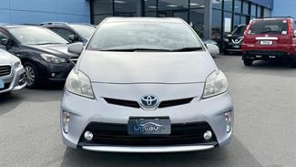 2012 Toyota Prius - Thumbnail