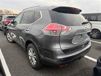 2017 Nissan XTRAIL - Thumbnail