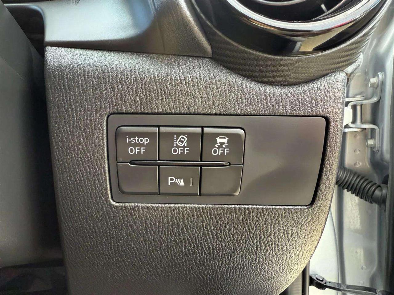 2022 Mazda 2