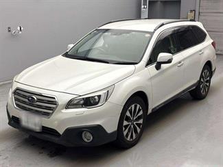 2016 Subaru Outback - Thumbnail
