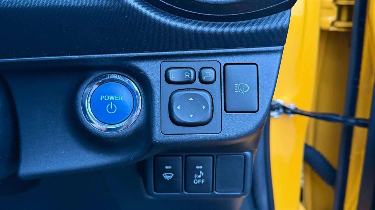 2014 Toyota Aqua