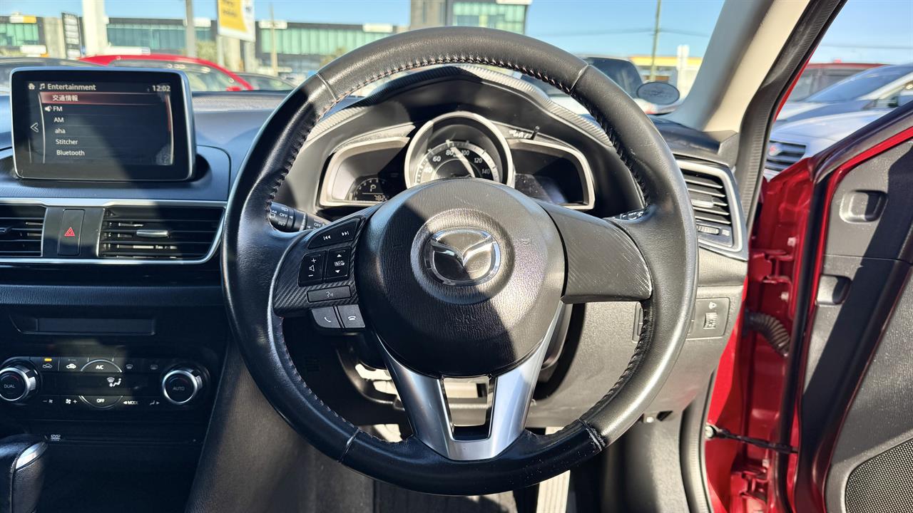 2015 Mazda Axela
