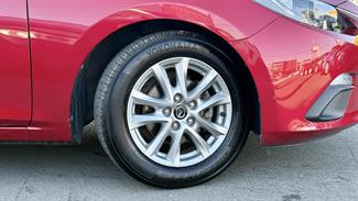 2015 Mazda Axela - Thumbnail