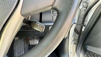 2017 Toyota Voxy - Thumbnail