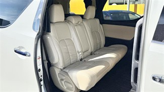 2015 Toyota Vellfire - Thumbnail