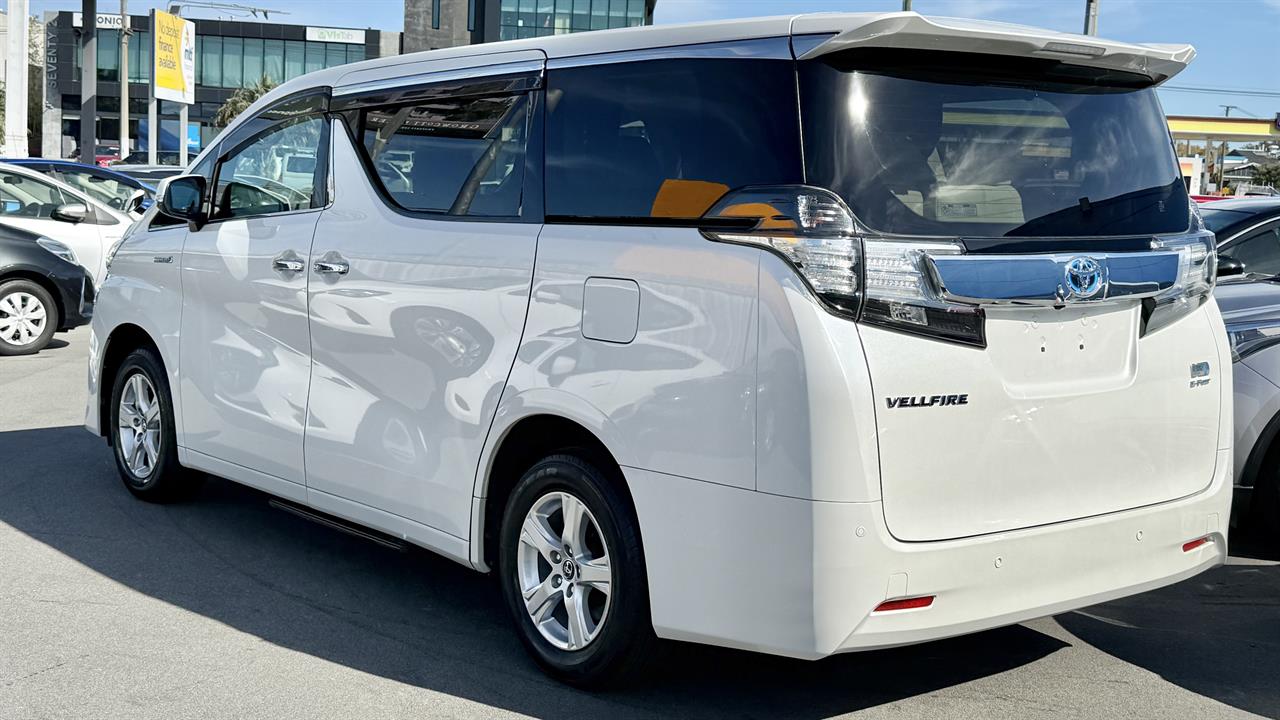 2015 Toyota Vellfire