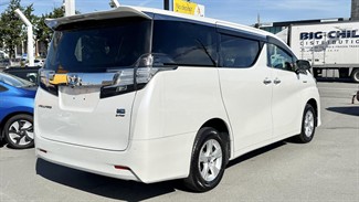 2015 Toyota Vellfire - Thumbnail