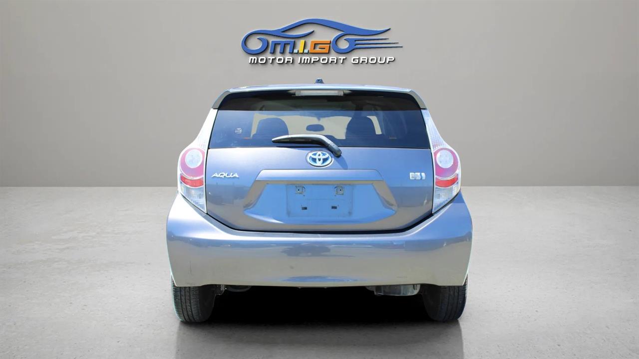 2013 Toyota Aqua