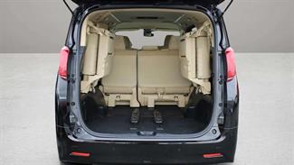2019 Toyota Alphard - Thumbnail