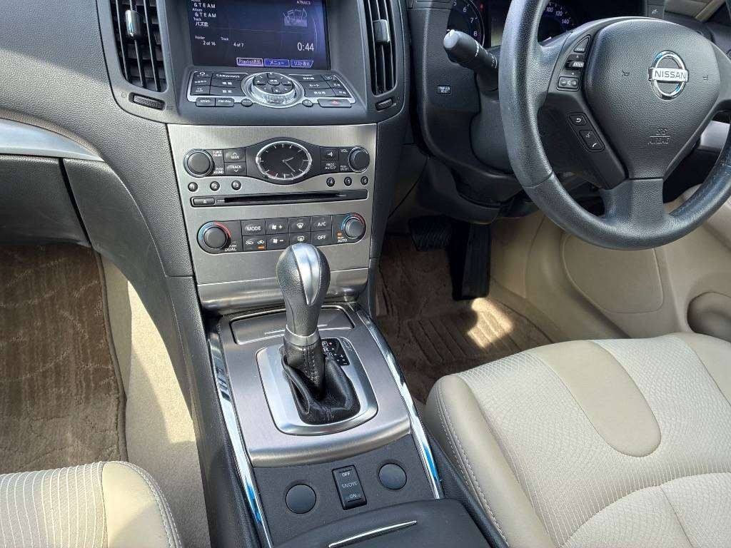 2013 Nissan Skyline