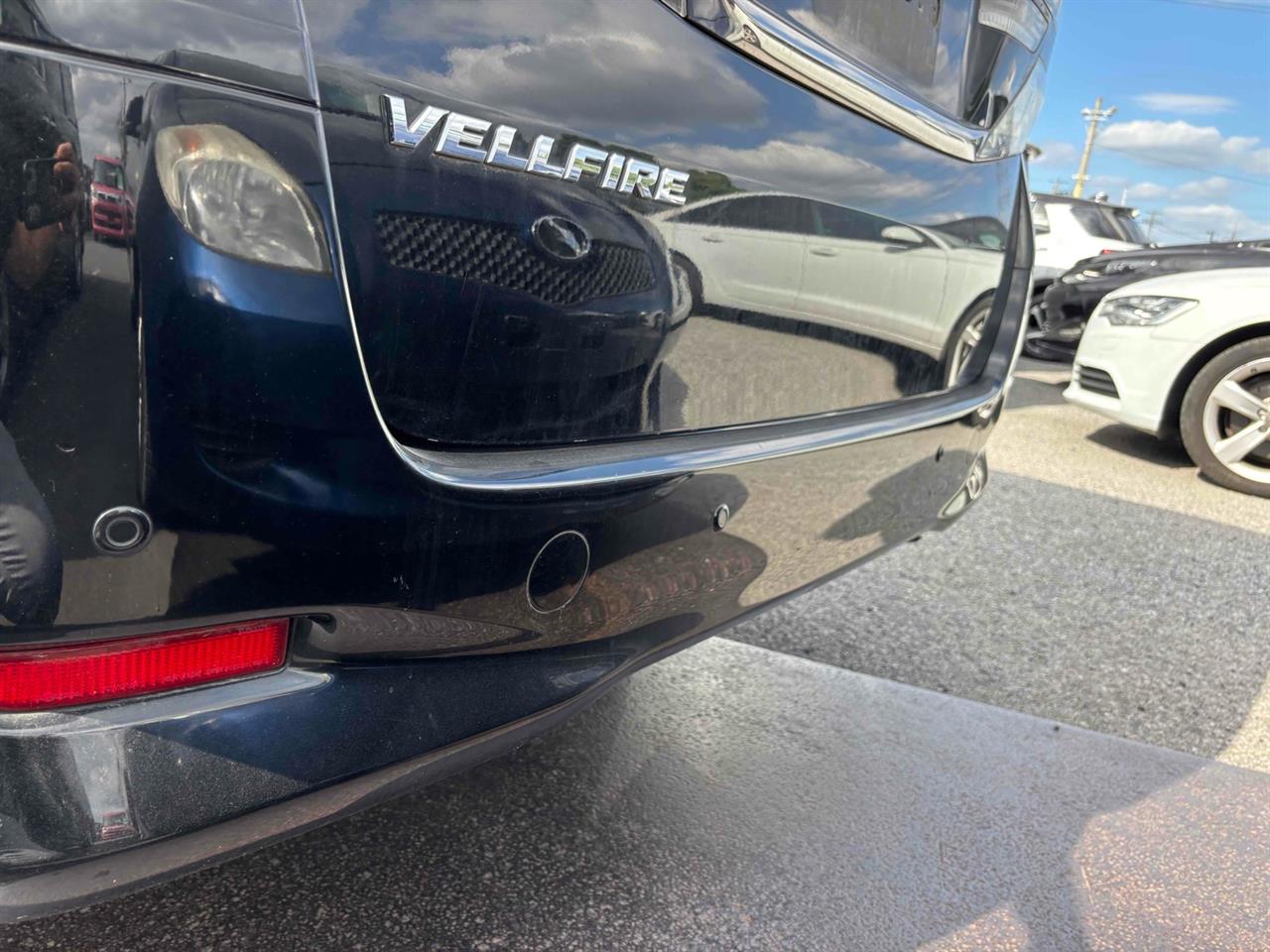 2012 Toyota Vellfire