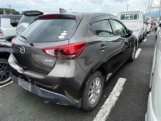 2016 Mazda Demio - Thumbnail