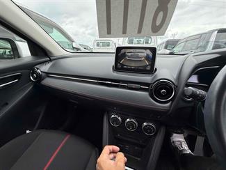 2016 Mazda Demio - Thumbnail