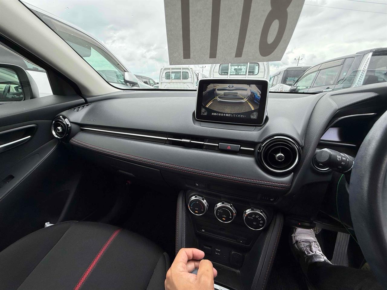 2016 Mazda Demio