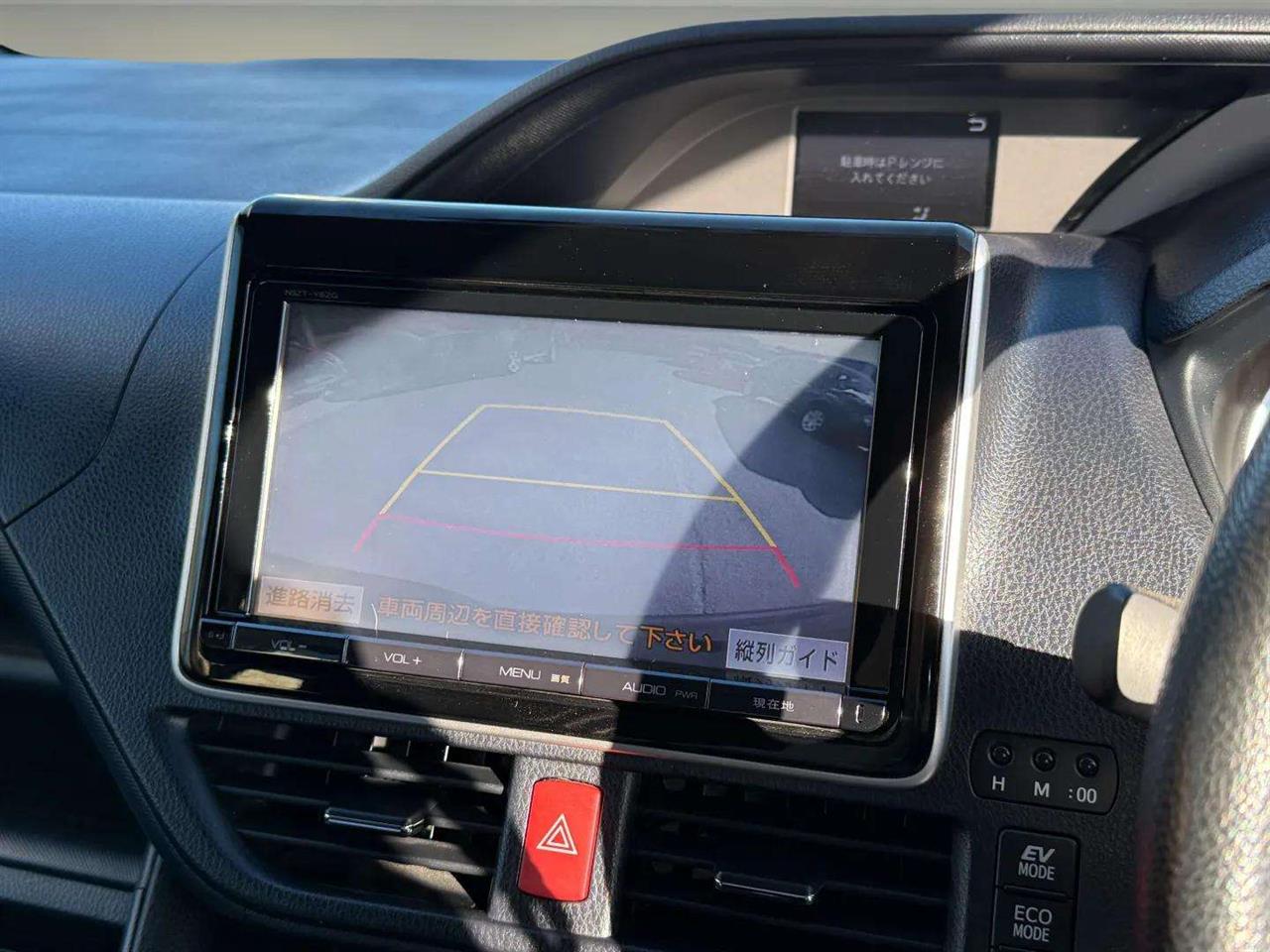 2014 Toyota Voxy
