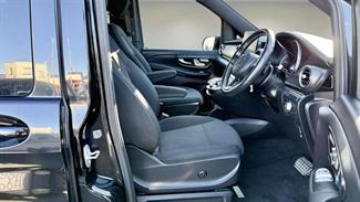 2018 Mercedes-Benz V - Thumbnail