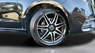 2018 Mercedes-Benz V - Thumbnail