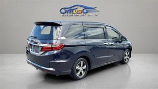 2014 Honda Odyssey - Thumbnail